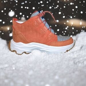 Sorel Women's Kinetic Breakthru Caribou In Warp Red/Chalk Boot SZ 11 NWB